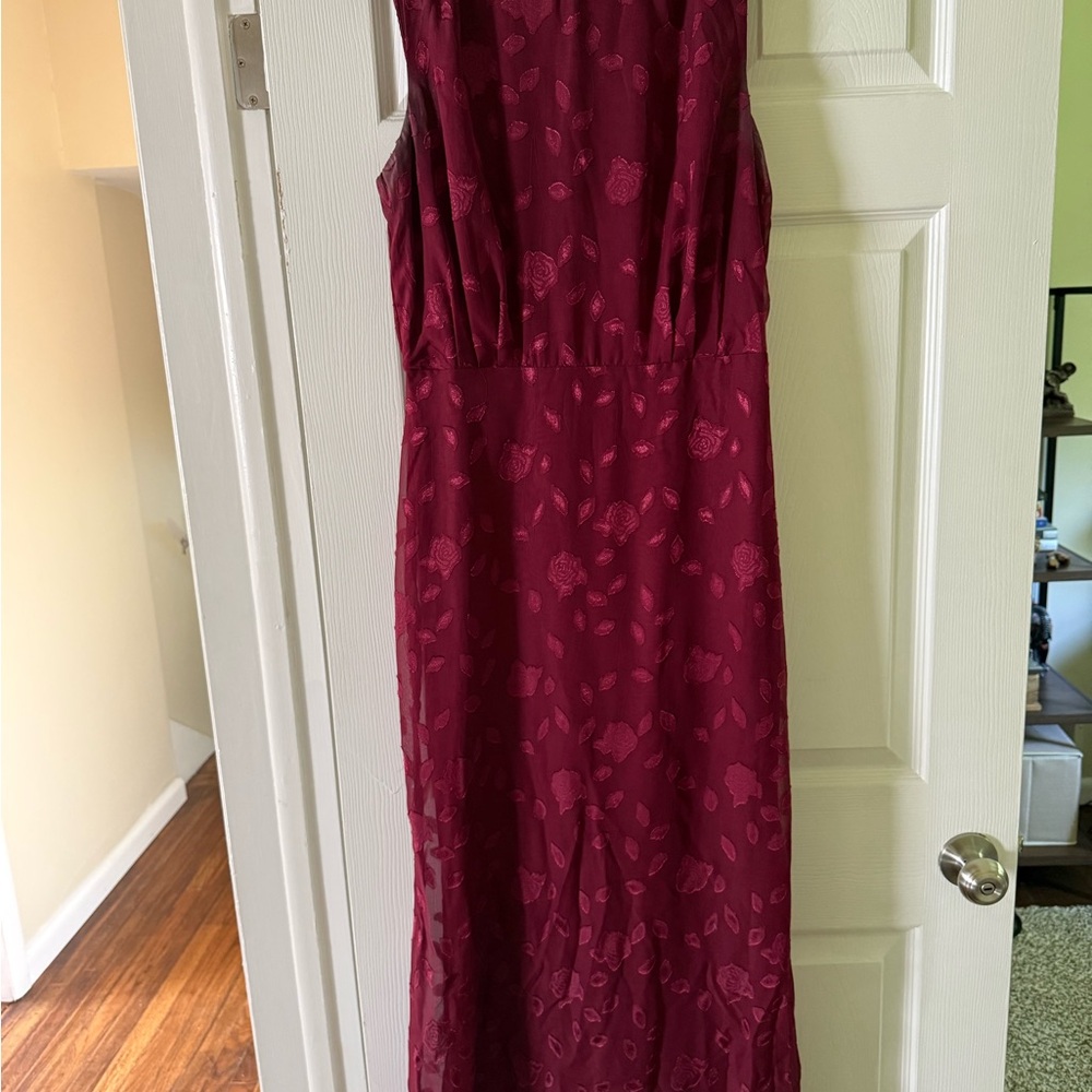 Lulu's Red Halter Sleeveless Maxi Gown - Picture 3 of 3